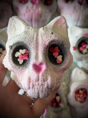 Curiosity Bath Bomb