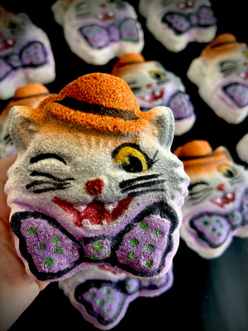 Classy Cat Bath Bomb