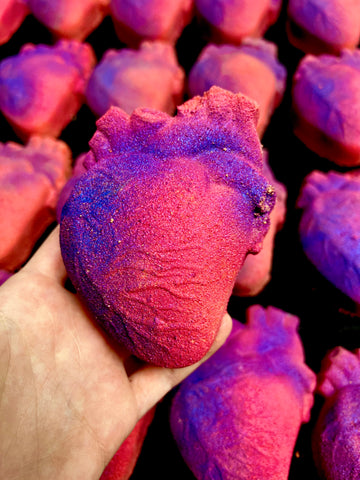 Bleeding Heart Bath Bomb